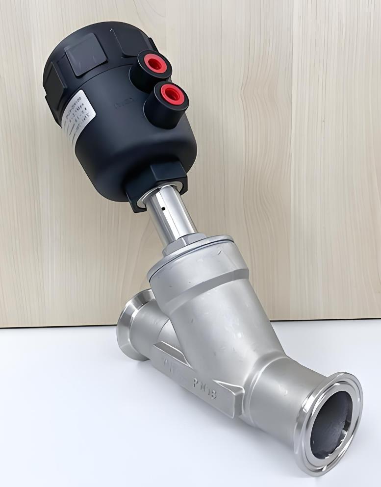 气动卡箍式角座阀J681F