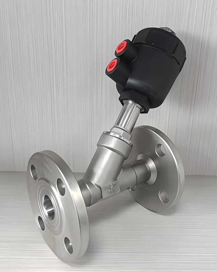 气动法兰式角座阀J641F